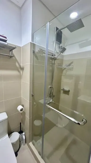 Homey 1Br At Lush Residences In Makati Cbd Manila 0*,  Philippines