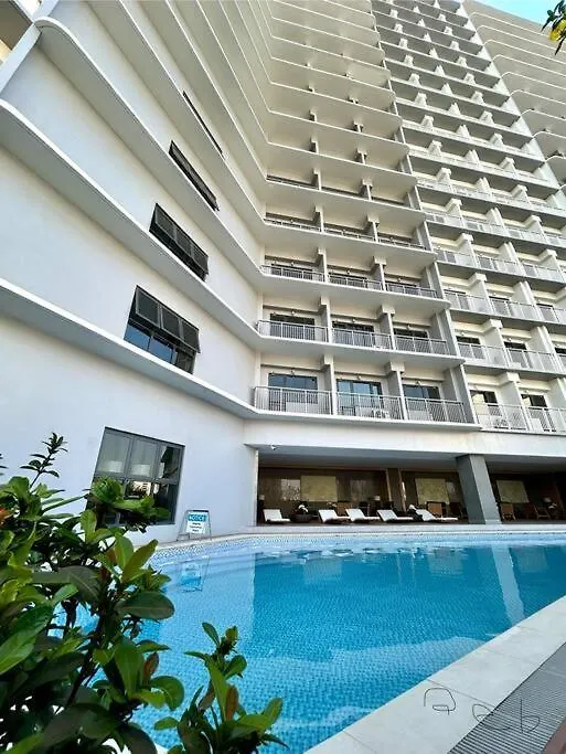 Homey 1Br At Lush Residences In Makati Cbd Manila Philippines