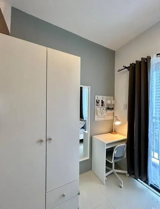 Homey 1Br At Lush Residences In Makati Cbd Manila